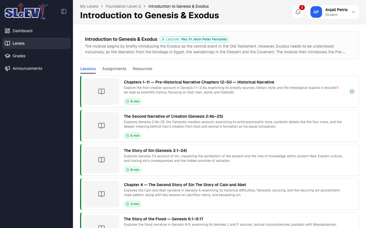 A module page with its lecturer, description, and a Lessons tab listing lessons with their reading time